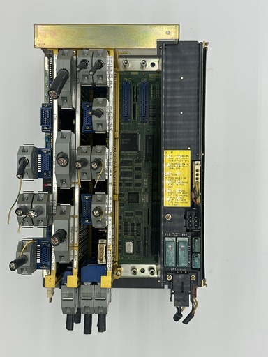 [A16B-2201-0101/01A A16B-1212-0220/02A A16B-2200-0390/06B A16B-1212-0100-01] A02B-0098-B512 - 0-MC Control (Used)