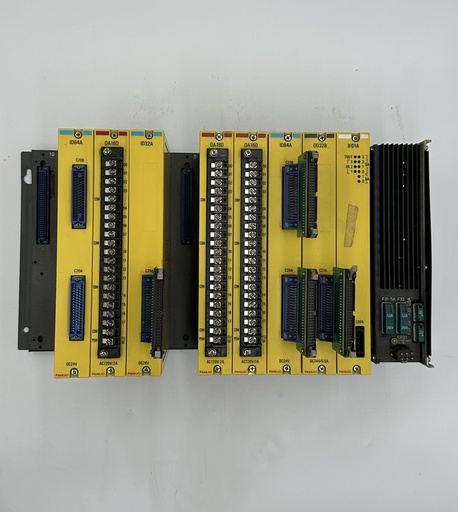 [A16B-1310-0010 A03B-0801-C101  A03B-0801-C112 A03B-0801-C133 A03B-0801-C117 A03B-0801-C132] A03B-0801-C009 - I/O Base Unit (Used)